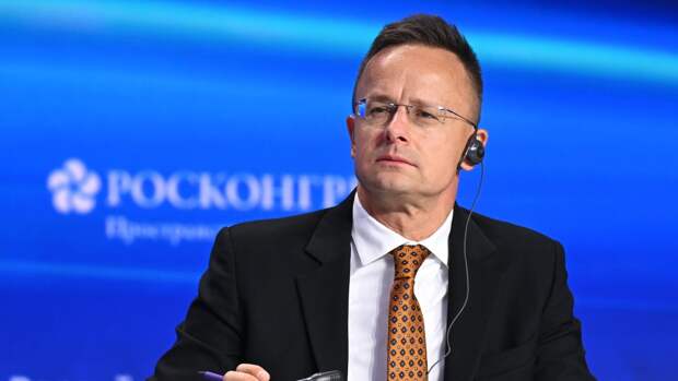 "Этого не случится никогда!" Сийярто жестко ответил на обвинения из Киева