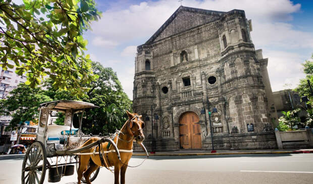 Идеальный пример испанской архитектуры Манилы: церковь Малат была построена в стиле барокко и является одной из самых старых религиозных построек на Филиппинах.