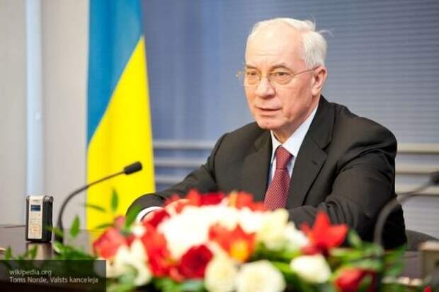 Азаров: Главная цель Порошенко и Турчинова – свергнуть Зеленского путем госпереворота