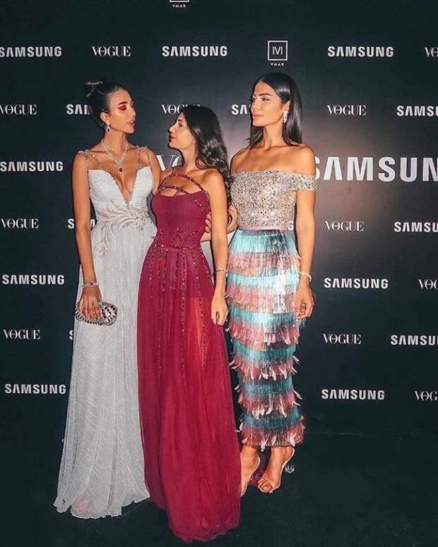 233 подружки взорвали Instagram своими фото Только посмотрите на их фигуры