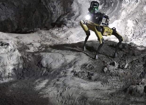 Марсианские пещеры предложили исследовать стаей робособак