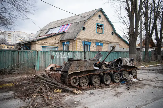 В России откликнулись на подвиг украинской бабушки: "Спасибо за мужество!"