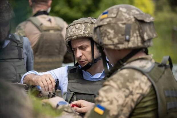 Украинцы — Зеленскому: «Продаёшь сериалы в Россию? Не гавкай об агрессии!»