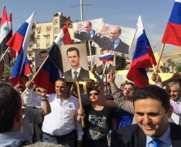 демонстрация в Сирии в благодарность России и Путину