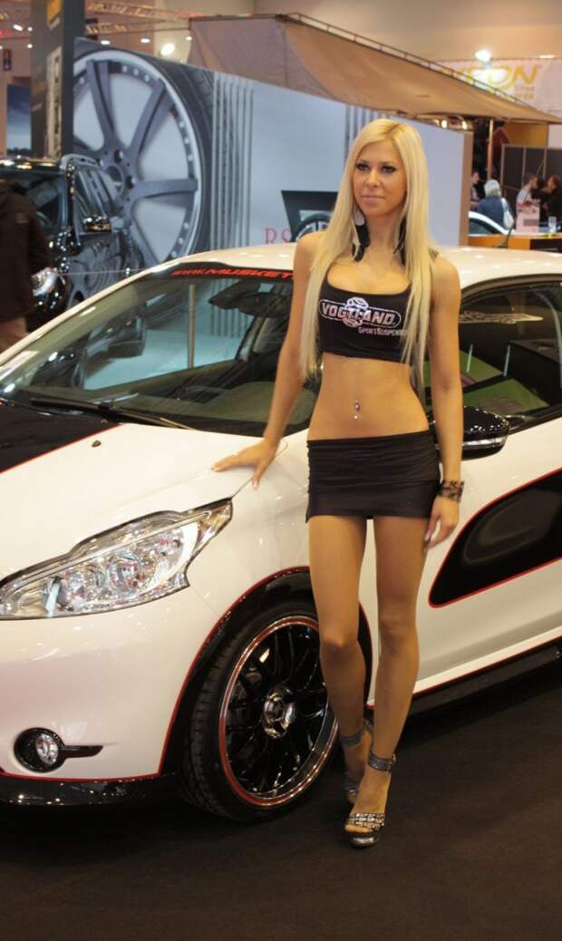 Сексуальные девушки и красивые автомобили авто, девушки, девушки и авто