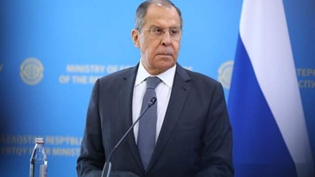 Лавров объяснил "наращивание" войск на границе России. Хватило трёх слов