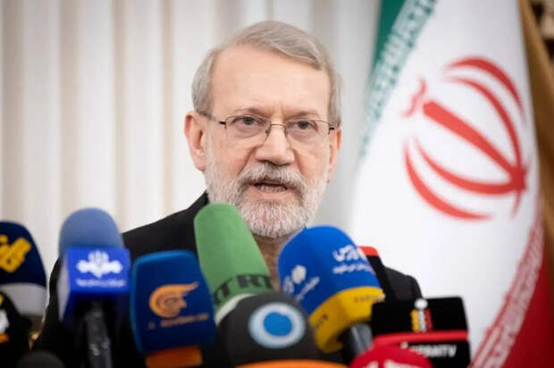 Иран отклоняет все попытки США начать переговоры