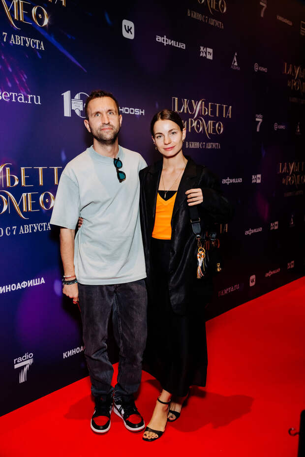 Расхожий сюжет: Полина Куценко, Иван Добронравов и Мария Ахметзянова Расхожий сюжет: Полина Куценко, Иван Добронравов и Мария Ахметзянова