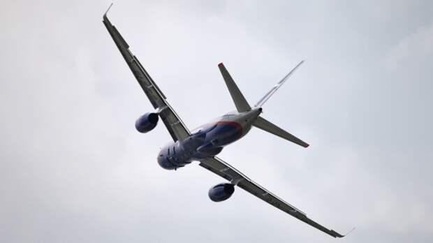 Самолет Ту-214ОН проверил маскировку крымских и краснодарских военных объектов