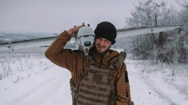 «Китай очень помогает РФ»: боевик ВСУ рассказал о главной проблеме на фронте