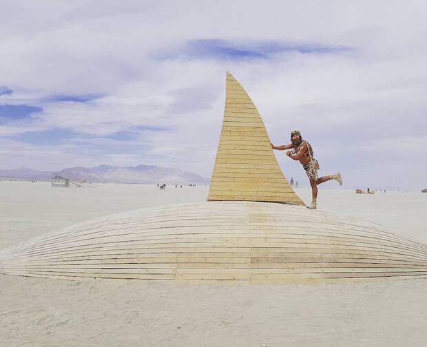 Самые впечатляющие арт-инсталляции фестиваля Burning Man 2016