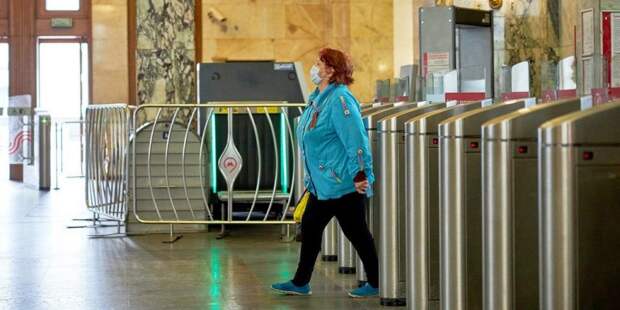 Дептранс: Утром 15 мая 99% пассажиров метро надели маски. Фото: mos.ru