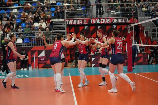 «Тулица» проигрывает партию, но ведёт в матче с «Ленинградкой»