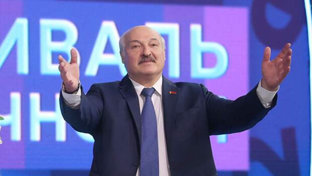 Тонкий троллинг Лукашенко с мигрантами восхитил латвийского журналиста