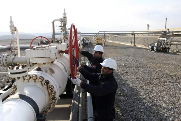 Цены на нефть слабо растут