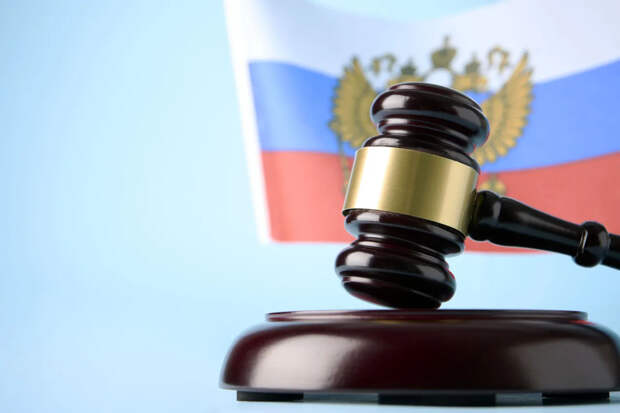 Сбежавший в Латвию банкир вернулся в Россию и сел за растрату 11 миллиардов рублей