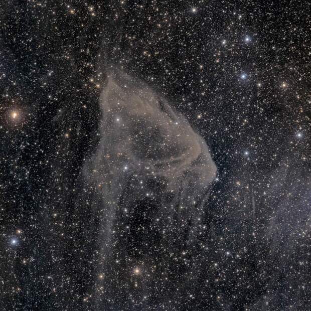 Шарплесc 2–63 - огромное молекулярное облако, находящееся на расстоянии около 700 световых лет от Земли в созвездии Стрельца интересное, космос, красота, наука, фото