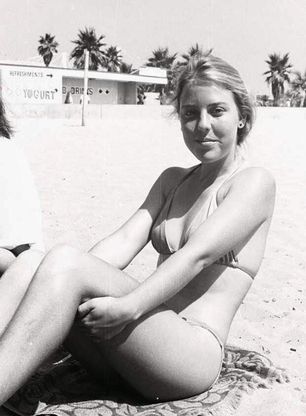 Фотография: Подростки на пляжах Калифорнии в 1970-х №2 - BigPicture.ru