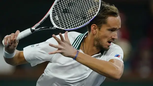 Победы Карацева и Хачанова, успех Медведева и вылет Рублёва: как россияне стартовали на «Мастерсе» в Индиан-Уэллсе