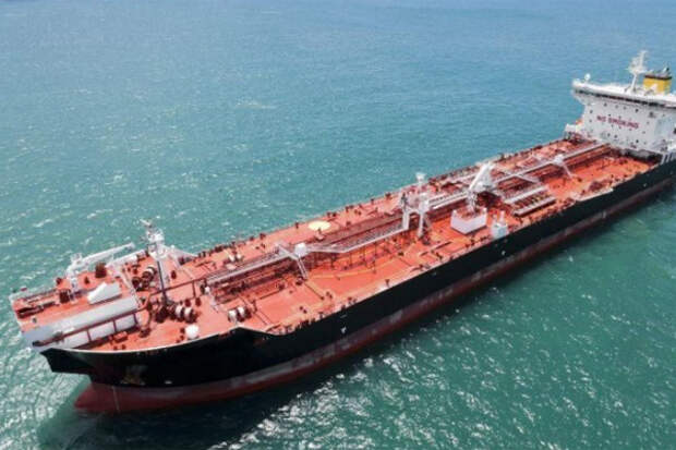 Новый танкер с нефтью SOCAR для Белоруссии прибыл на Украину