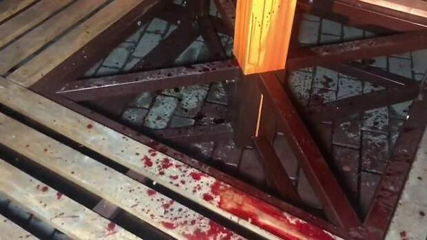 Кровь на ханукальном светильнике в Киеве