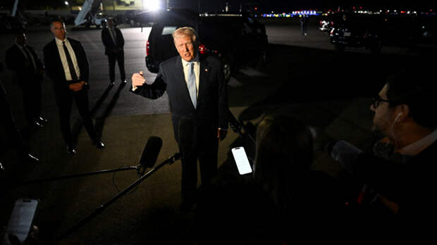 «Отвратительный репортер!»: Трамп нагрубил журналистке из-за вопроса об Эпштейне