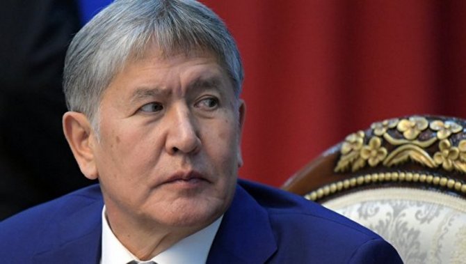 НОЖ В СПИНУ? Атамбаев: российская база "должна уйти" из Киргизии НОЖ В СПИНУ? Атамбаев: российская база "должна уйти" из Киргизии