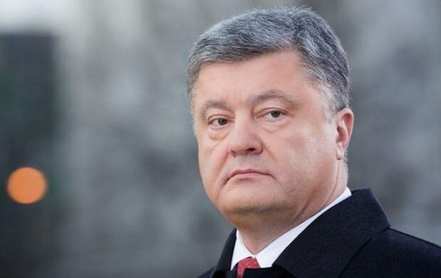 «Бал во время чумы»: Порошенко раскритиковали за танцы на бюджетные деньги (ФОТО)