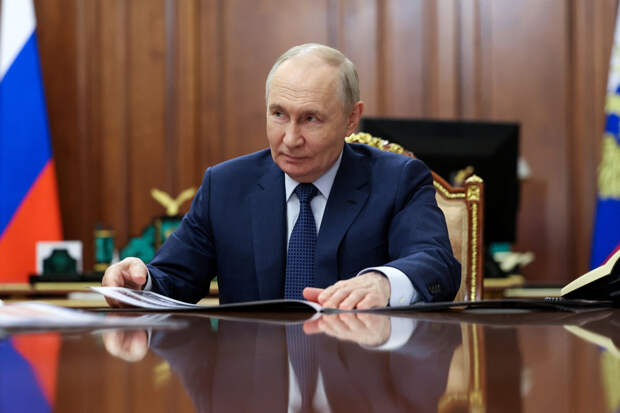 Передано письмо с поздравлением для Путина