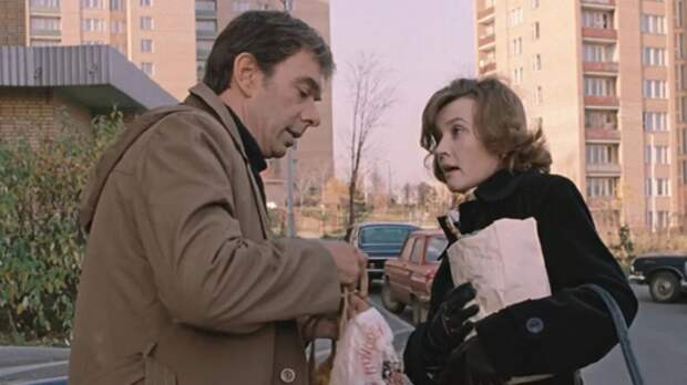 Как в СССР при зарплате в 150 рублей граждане умудрялись покупать квартиры, машины и в целом жить припеваючи