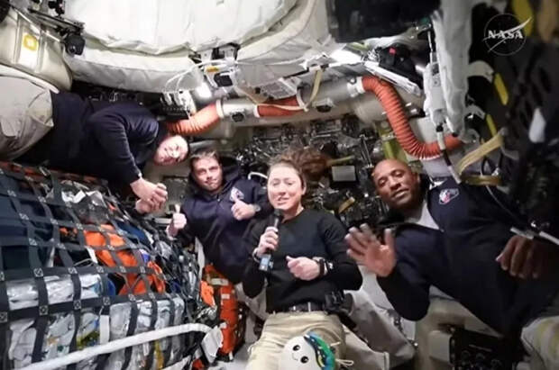 Убейтесь о спутник. Почему новый полет к Луне не поразил человечество?