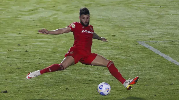 В «Зените» отказались комментировать информацию о переходе Юри Алберто следующим летом