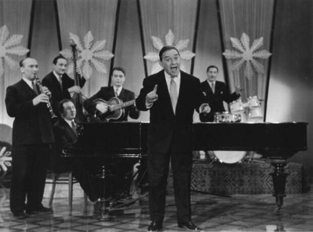 Выступление на ''Голубом огоньке'' Леонида Утесова в 1963 году   СССР, голубой огонек, ностальгия, старый новый год, эстрада