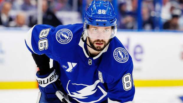 Такое удавалось только Овечкину, Малкину и Федорову! Кучеров набрал 1100 очков в НХЛ, снова переписав историю лиги