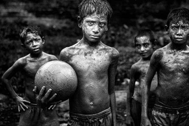 Детство, Газипур, Дакка, Бангладеш. Автор: Probal Rashid.