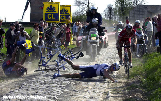 Parijs-Roubaix, foto Cor Vos ©2003 Val van Heeswijk en Ivanov, foto Cor Vos ©2003