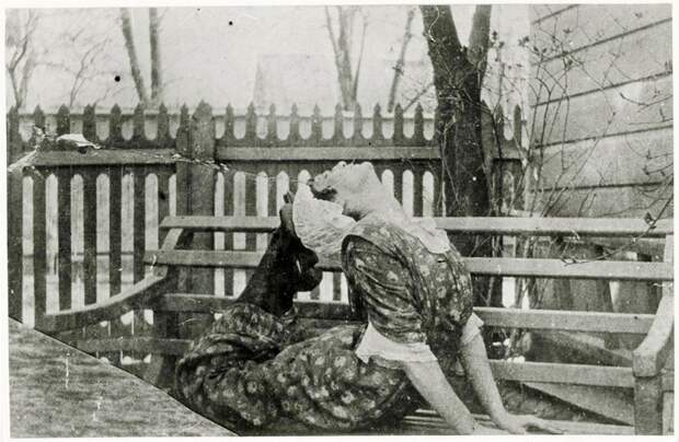 Анна Ахматова, 1916 Анна Ахматова, 1916