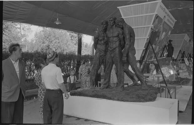 Moscow’s-Sokolniki-1959-expo-10.jpg Moscow’s-Sokolniki-1959-expo-10.jpg