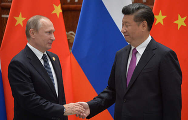 Президент РФ Владимир Путин и председатель КНР Си Цзиньпин 