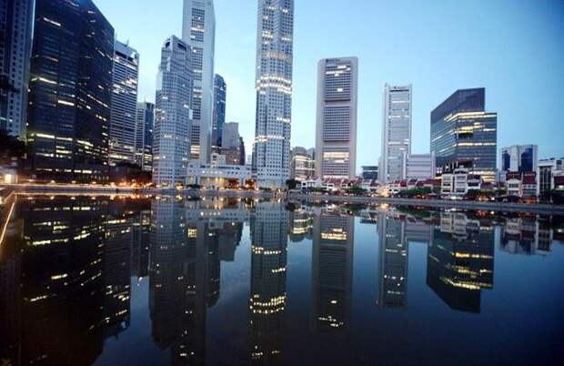 Сингапур спустя всего лишь сто лет.