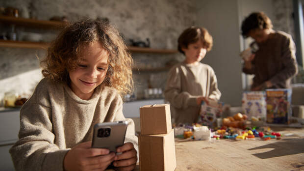 Робототехника и английский: чем занять детей на новогодних каникулах