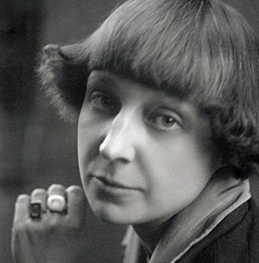 Марина Цветаева, Париж, 1925.