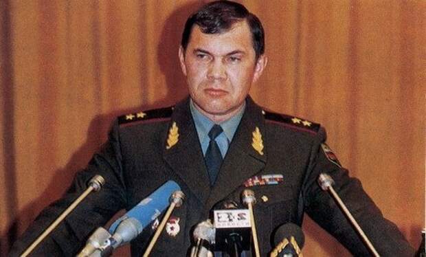 Александр Лебедь