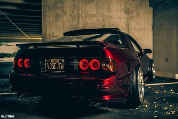 Mazda RX-7... Mazda RX-7...