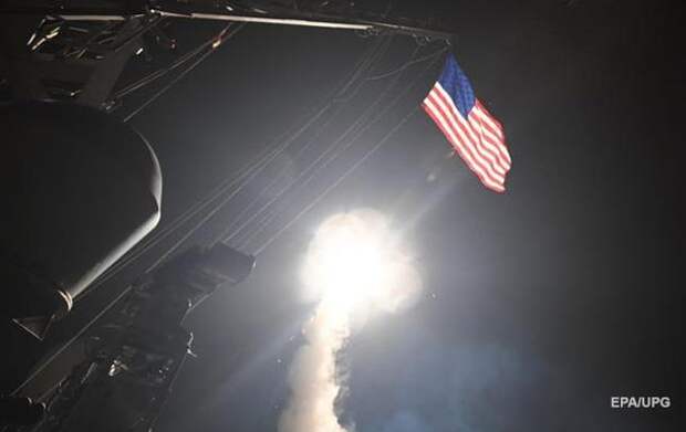 Трамп наносит ответный удар. Атака на базу в Сирии