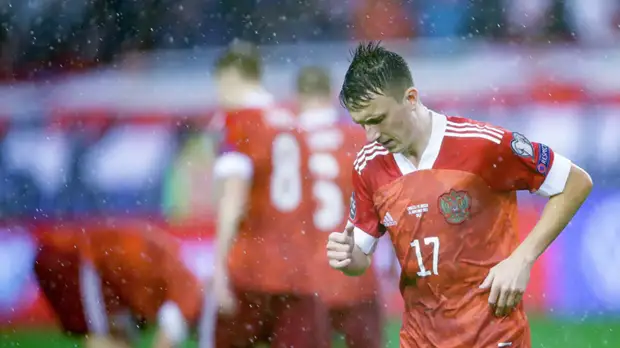 Аленичев раскритиковал Головина за игру в составе сборной России