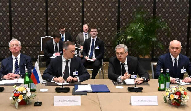 «Киев в ярости»: На Западе рассказали детали переговоров с Россией в Женеве