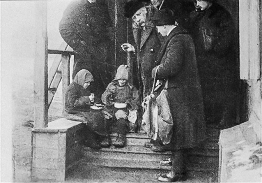 Как норвежский полярник Нансен спасал голодающих в России