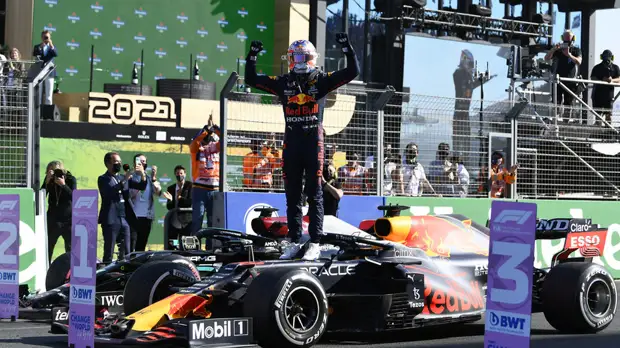 Ферстаппен прокомментировал победу на Гран-при Нидерландов