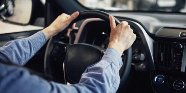 Забыл права дома? Инспектор может не только оштрафовать: автоюрист предупреждает о худшем сценарии